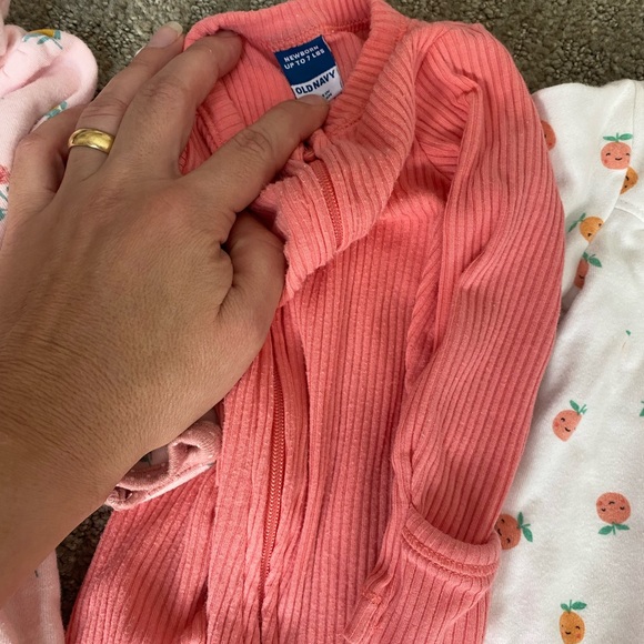 Baby girl newborn bundle lot - Picture 2 of 8